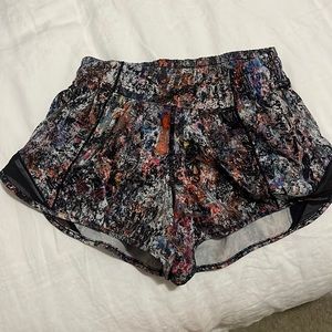 Lululemon hotty hots